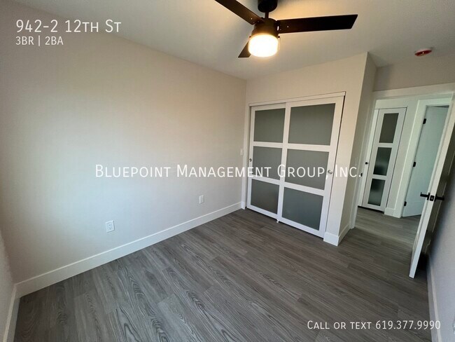 Building Photo - 942 12th St