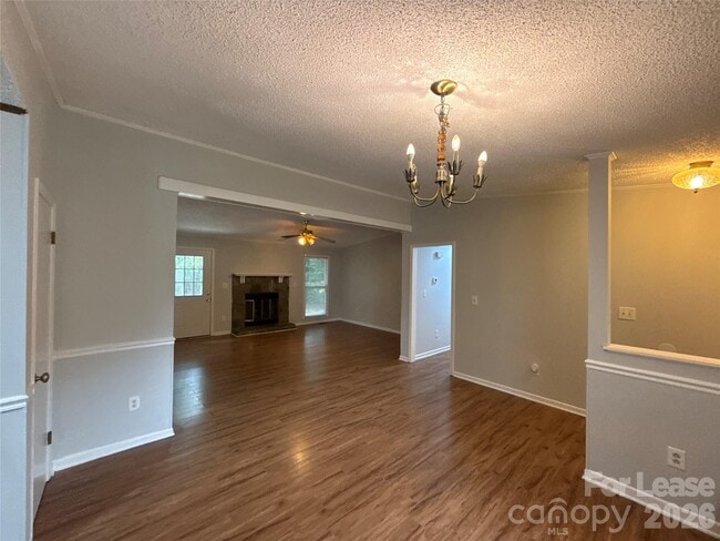 Building Photo - 7905 Haverstraw Ct
