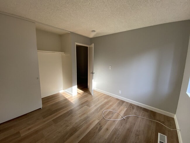 Building Photo - ALMADEN VALLEY - Spacious single story home with fenced yard, great location