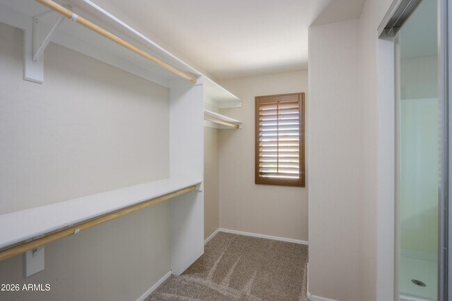 Building Photo - 39147 N Luke Ln