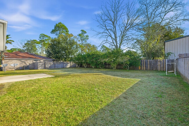 Building Photo - 4227 Shadow Ln