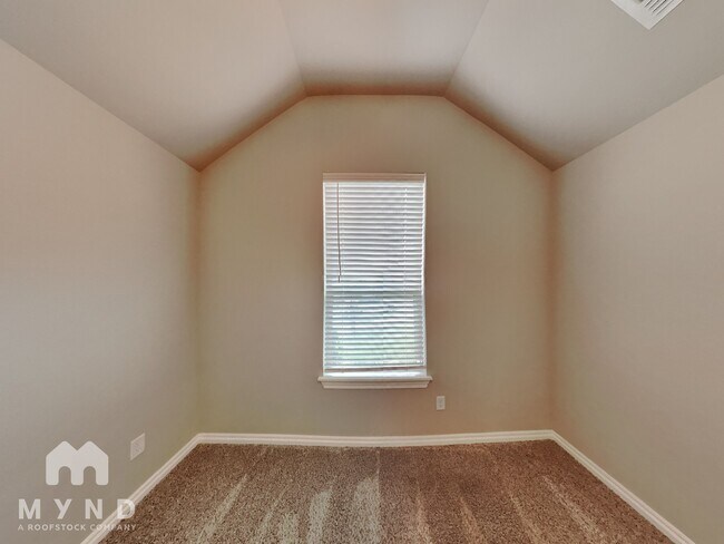 Building Photo - 509 Texoma Dr