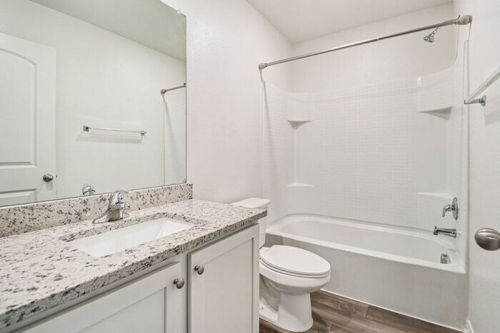 Building Photo - 417 Abram Ave