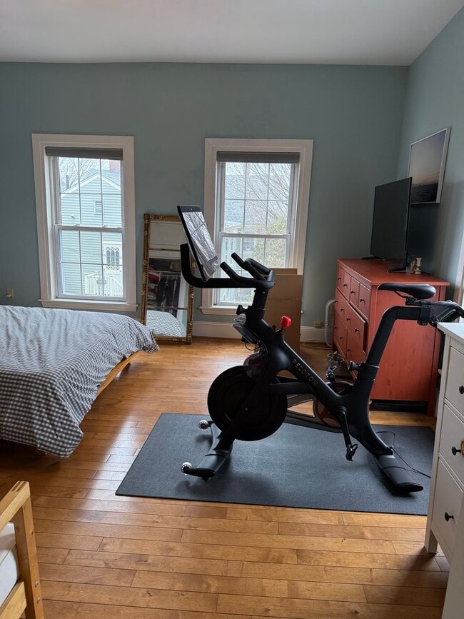 Building Photo - Charming 2 Bed + 2 Bath Condo in the West End!