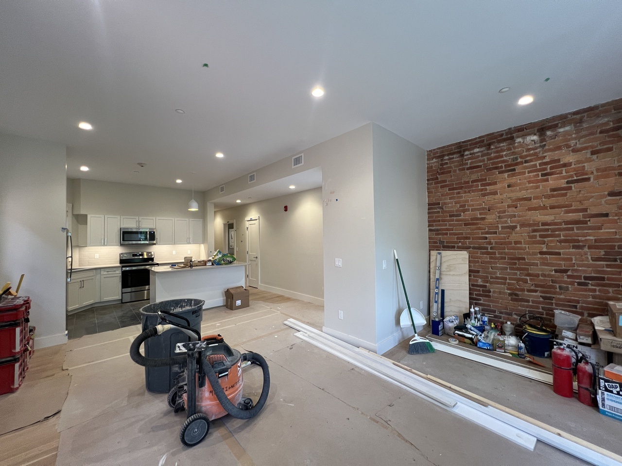 Building Photo - 56 JFK St