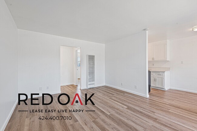 Building Photo - 14121 Shoemaker Ave