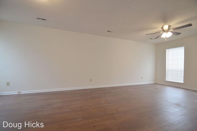 Building Photo - 4 br, 2.5 bath House - 7421 Coffey Creek Dr