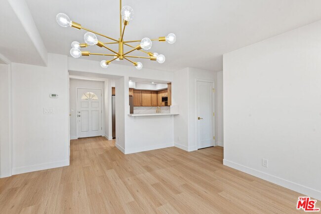 Building Photo - 5500 Torrance Blvd