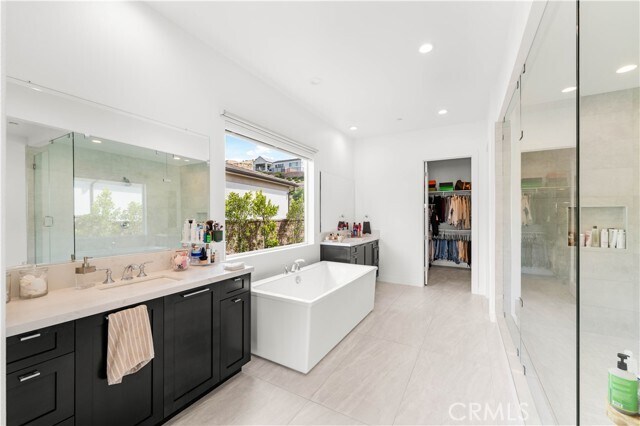 Building Photo - 12525 Silver Spur Ct