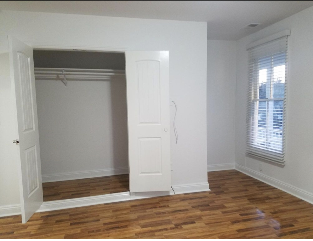 Building Photo - 259 Chautauqua Ave