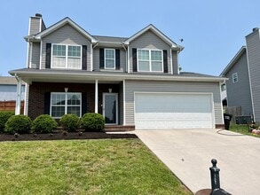 Building Photo - Powell 37849 - 3 bedroom, 2.5 bath home - Contact Tanner Fee 865-850-5103