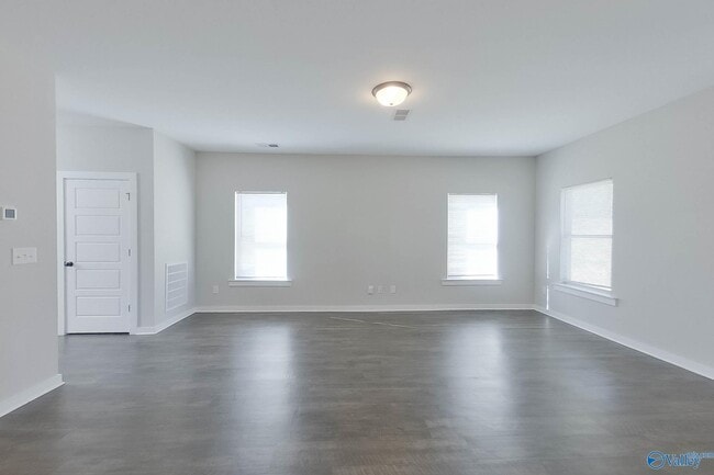 Building Photo - 44 Maple Leaf Dr