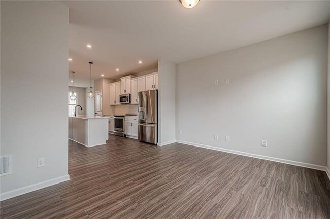 Building Photo - 1444 Creekside Cir NW