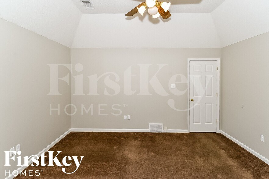 Building Photo - 7567 Spring Morning Ct