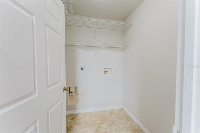 Building Photo - 2114 NW 52nd Pl