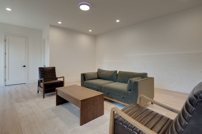 Building Photo - Modern Studio with Private Entry and Scenic Views in El Dorado Hills!