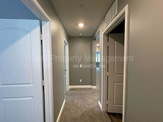 Building Photo - 26751 Orchid Ct