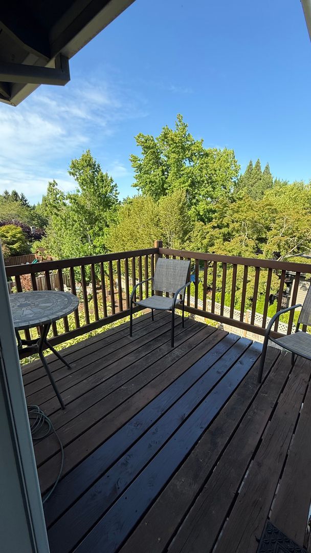 Building Photo - Pristine Single-Family Home in the Heart o...