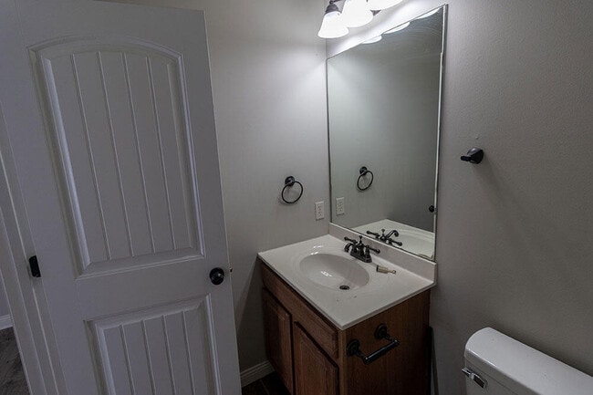 Building Photo - 4700 Dehaven Dr