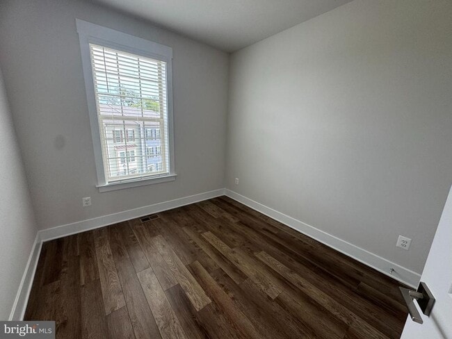 Building Photo - 2928 Osprey Way