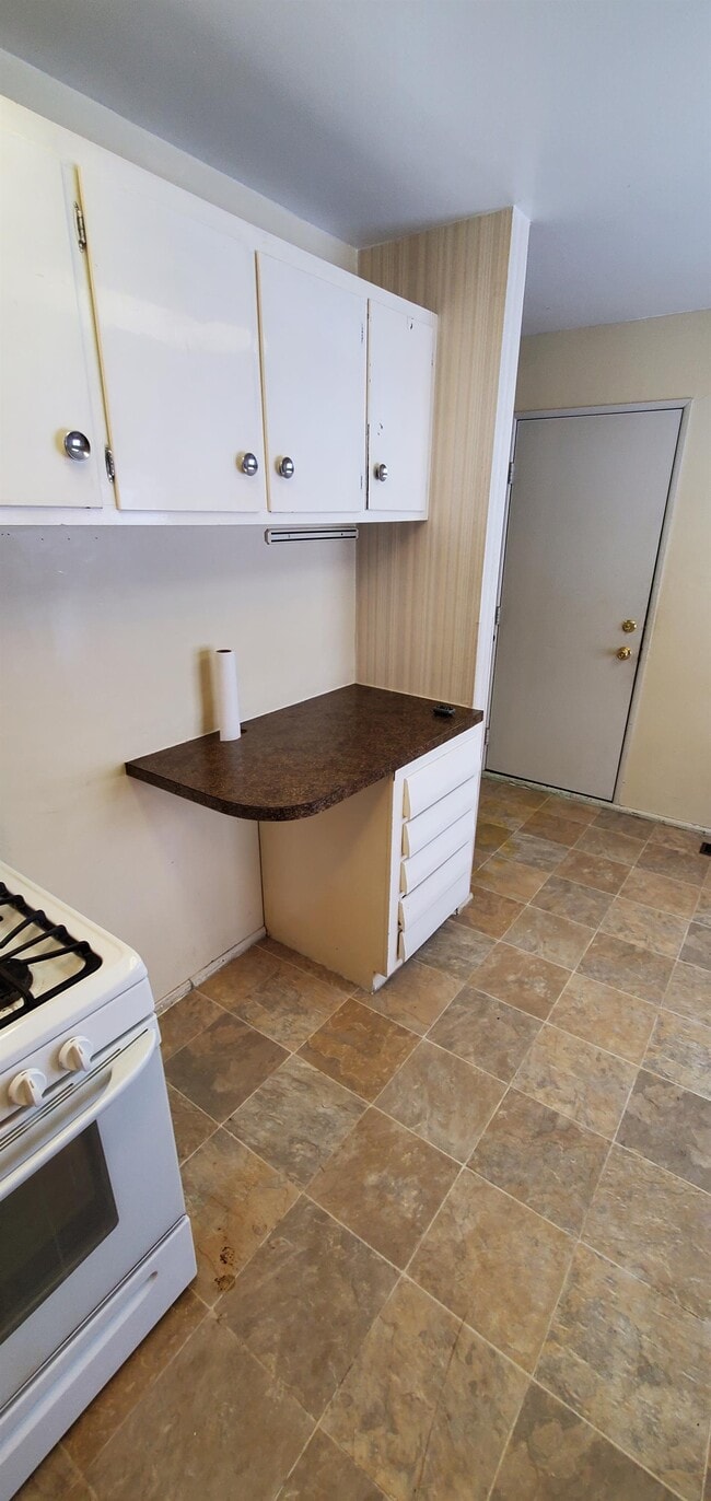 Building Photo - 182 Jacolyn Dr NW