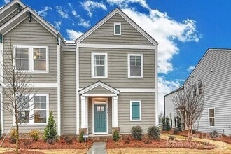 Building Photo - 226 Johnston Dr