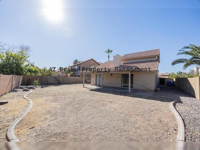 Building Photo - 25 S Ocean Dr