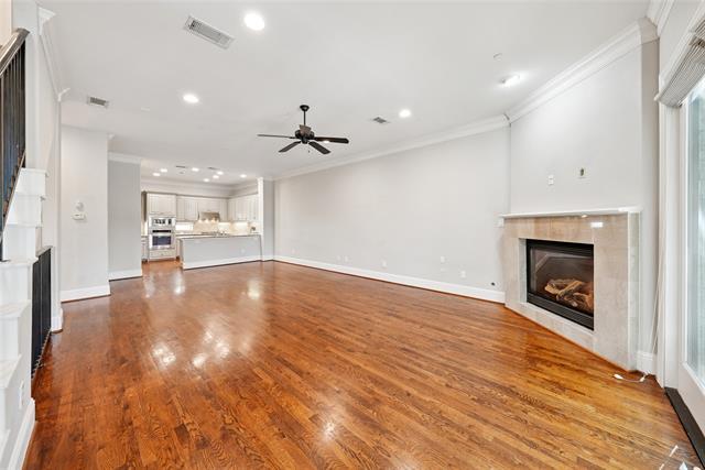 Building Photo - 4502 Holland Ave