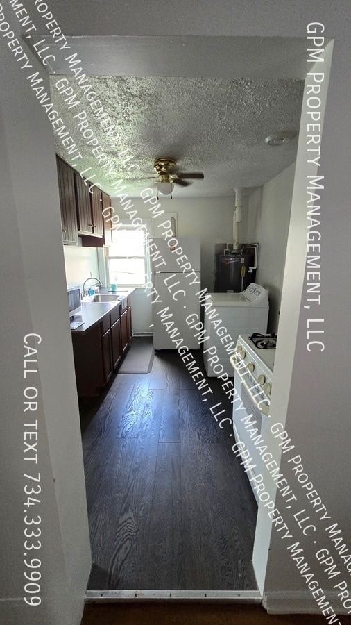 Building Photo - 3748 15th St