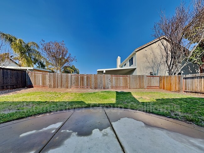 Building Photo - 1641 San Esteban Cir