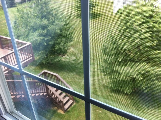 Building Photo - 5842 Tova Cir