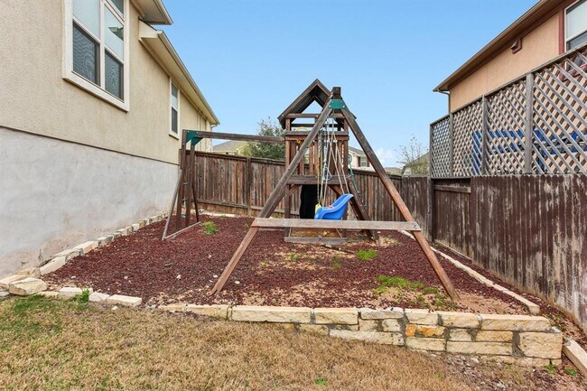 Building Photo - 5708 Viejo Dr