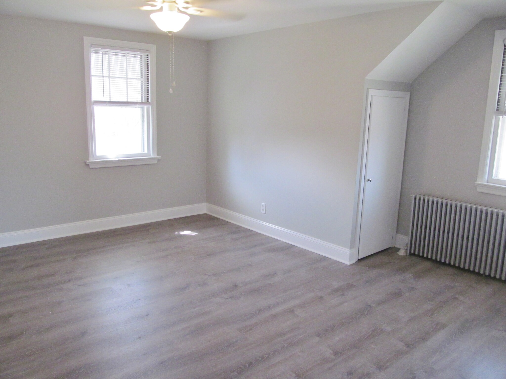 Building Photo - 11 Meehan Ave