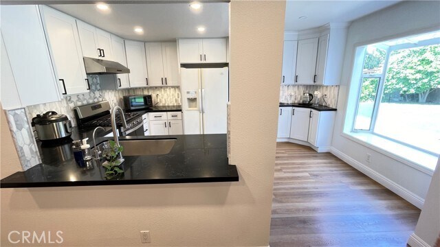 Building Photo - 2085 Arbor Cir