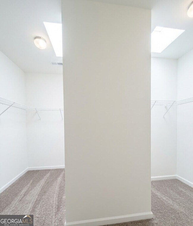 Building Photo - 1086 Blind Brook Cir