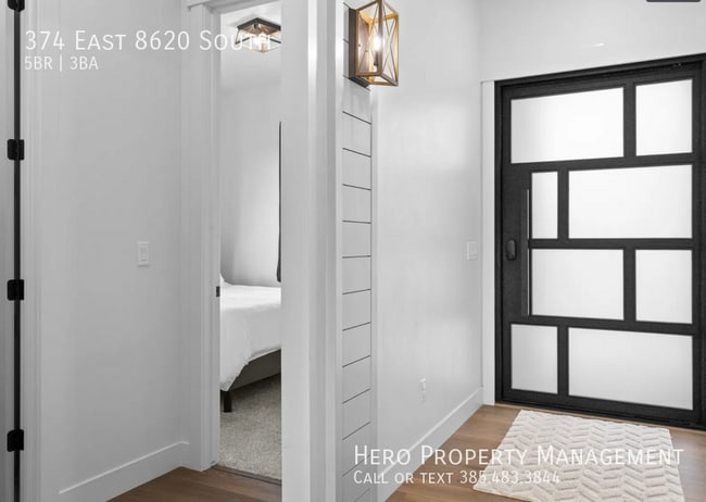 Building Photo - 374 8620 S