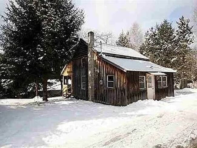 Building Photo - Cozy 3-Bedroom Home with Private Yard in Livingston Manor for November 1st!