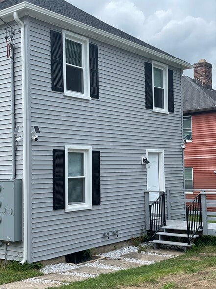 Building Photo - 4 Willoughby St