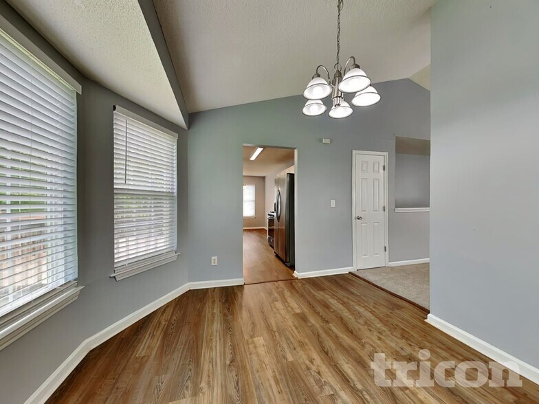 Building Photo - 29 Cedars Glen Cir