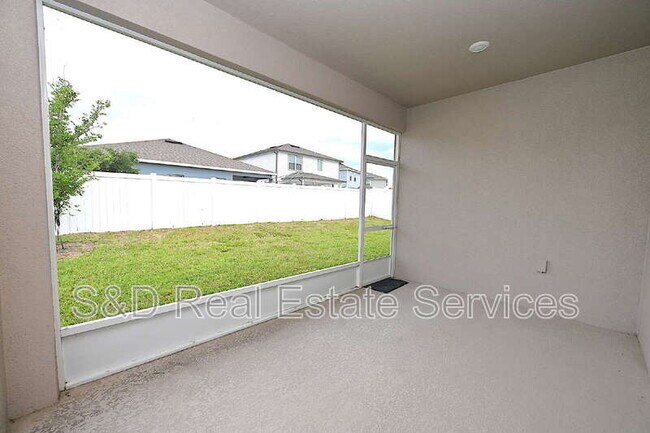 Building Photo - 1731 Oceania Ave