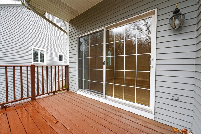 Building Photo - 43 Copley Rd