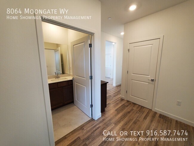Building Photo - 8064 Moongate Wy