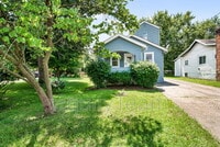 Building Photo - 4637 Alpine Ave