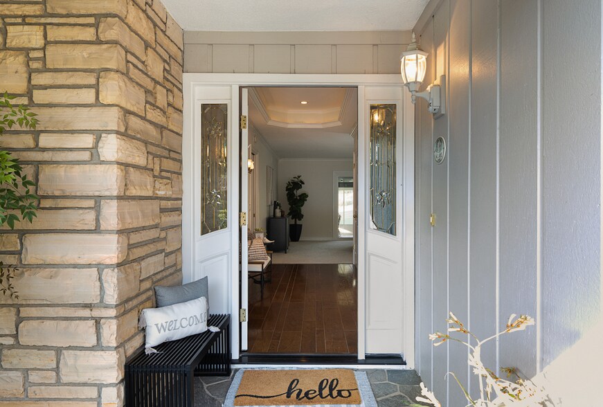 Building Photo - 1169 San Pablo Dr