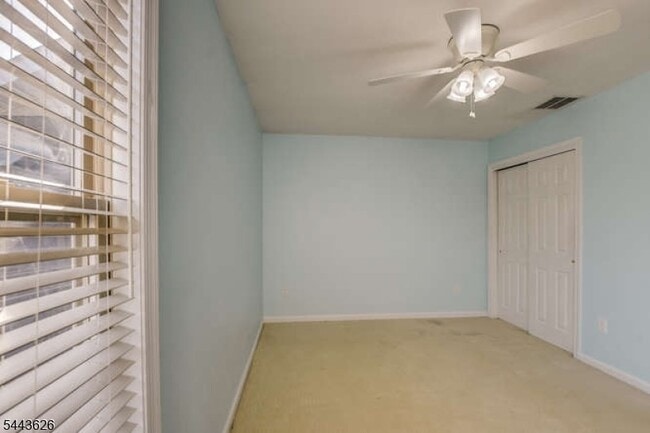 Building Photo - 403 Taggert Dr