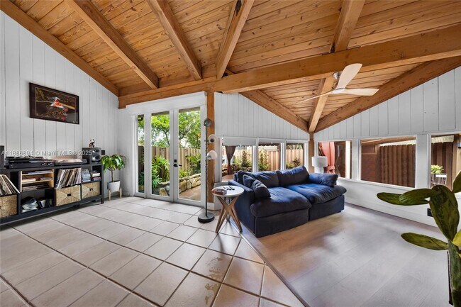 Building Photo - 7380 SW 114th Pl