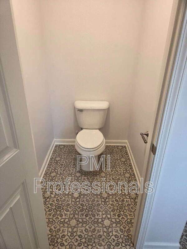 Building Photo - 1709 Calypso Dr