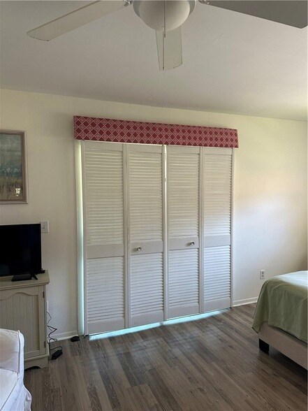 Building Photo - 16 Vista Palm Ln