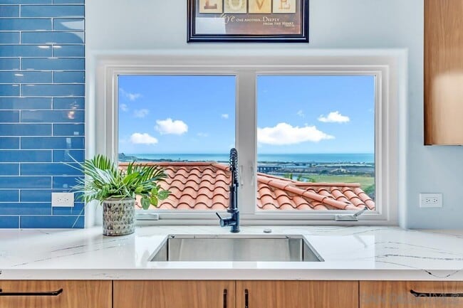 Building Photo - 7564 Navigator Cir