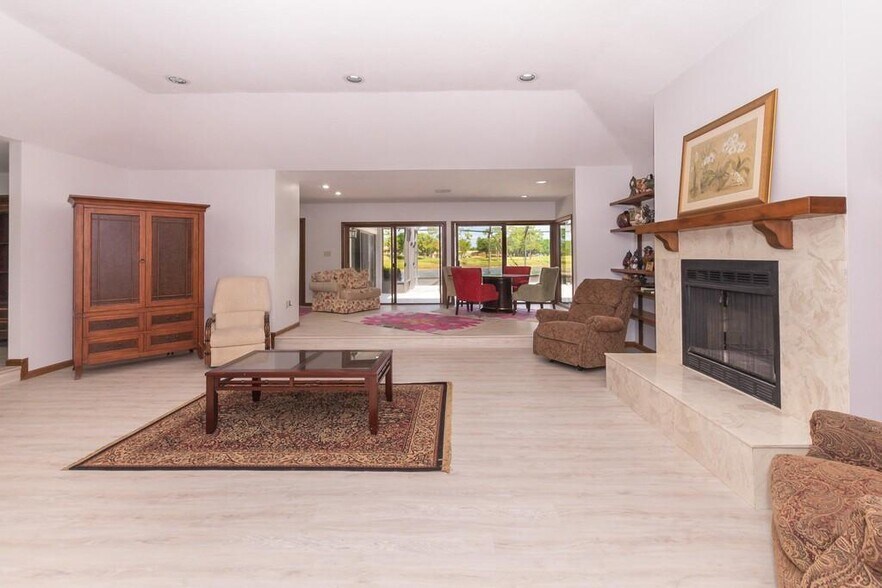 Building Photo - 3001 Conifer Dr